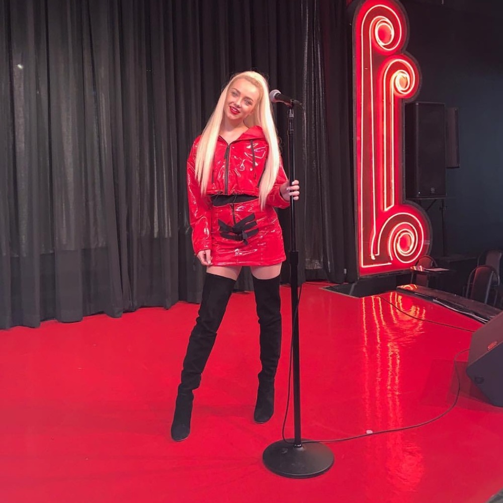 Dollskill red latex two piece set